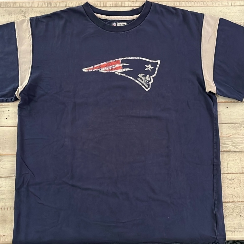 New England‎ Patriots Sports Shirt - Picture 2 of 4